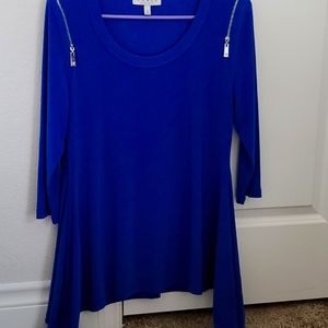 Tunic color blue , New without tags